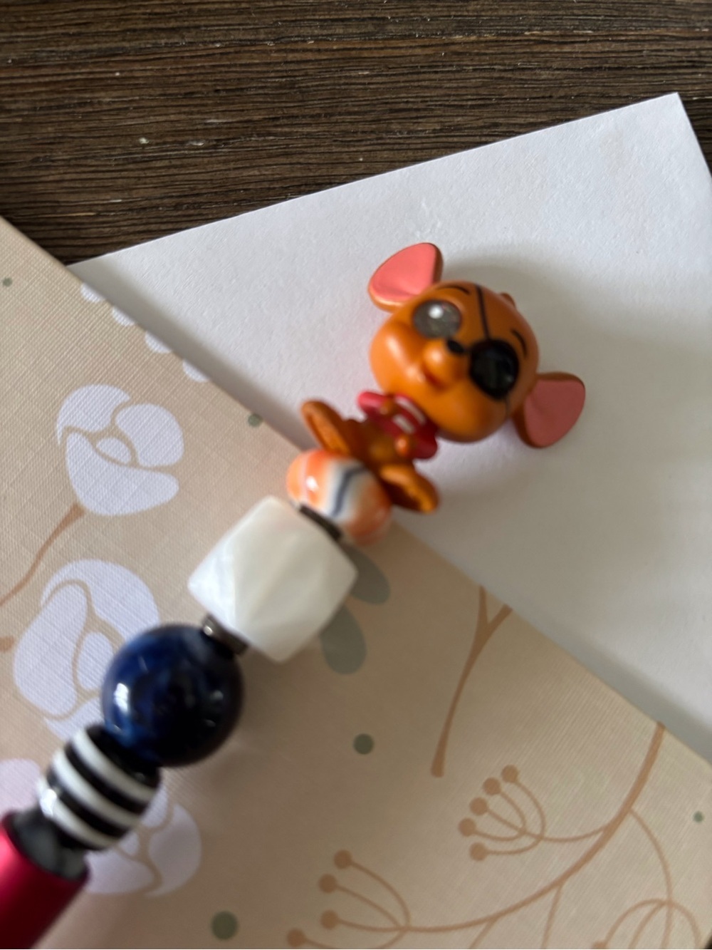 Disney Doorables: Winnie the Pooh: Roo Halloween handmade beaded pen